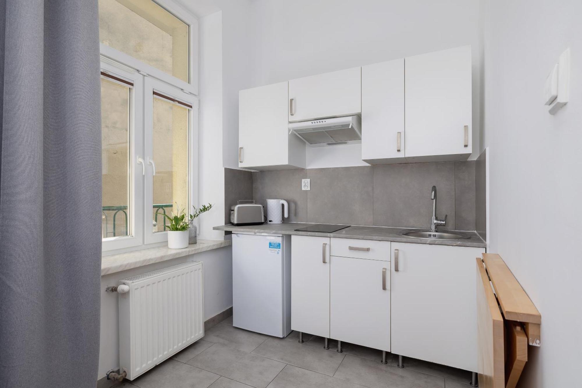 1-Bedroom Apartment - Dluga 65 Street Краков Экстерьер фото