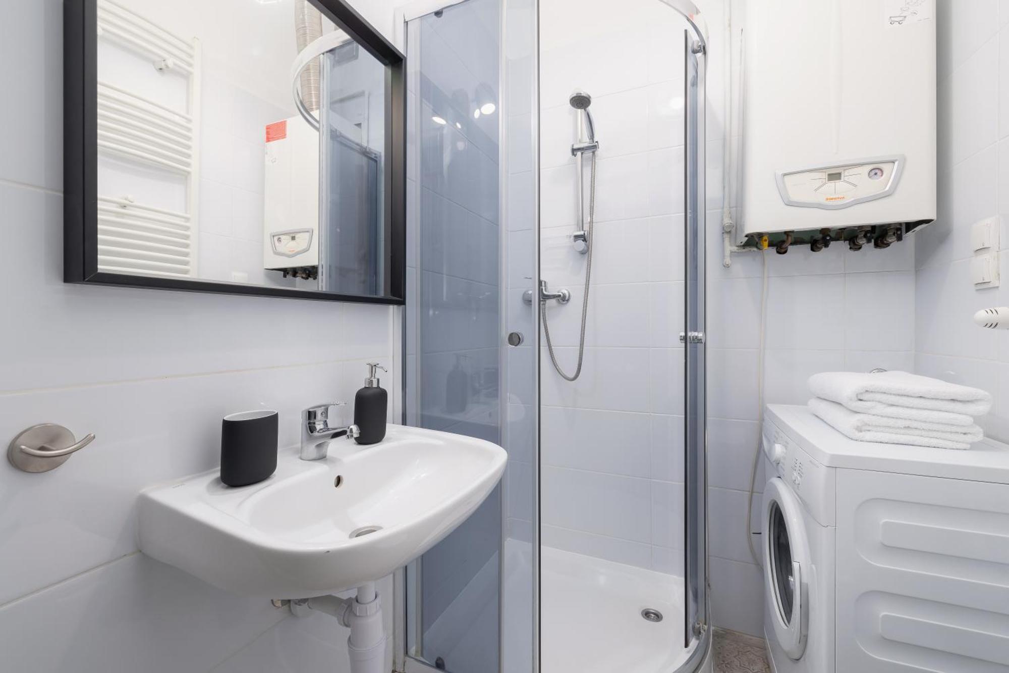 1-Bedroom Apartment - Dluga 65 Street Краков Экстерьер фото
